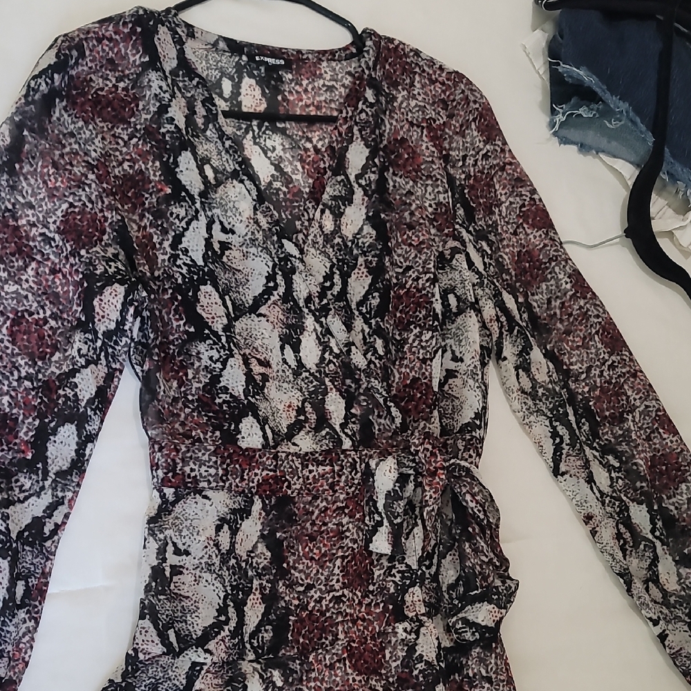 Express Black and White Wrap Blouse